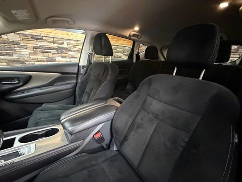Used 2018 Nissan Murano SV FWD image 11