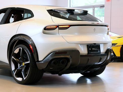 Certified 2025 Ferrari Purosangue AWD/4WD image 87