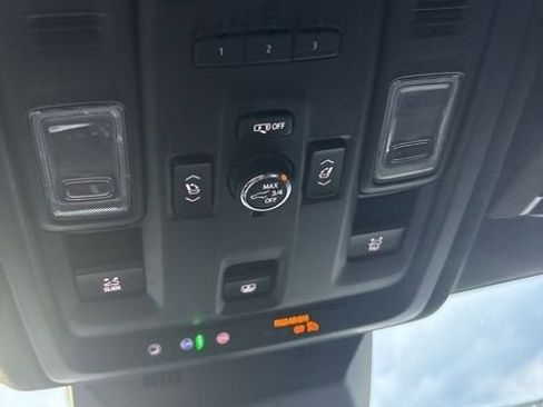 Used 2021 Cadillac Escalade Sport w/ Driver Assist Tech Package AWD/4WD image 19
