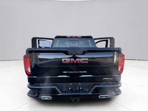 New 2026 GMC Sierra 1500 AT4 w/ Technology Package image 4