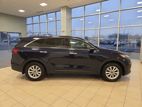 Used 2020 Kia Sorento LX image 6