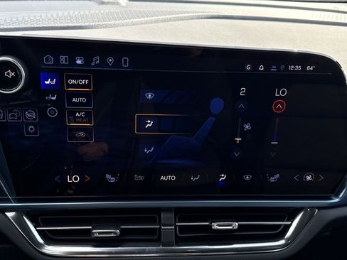 New 2026 Chevrolet Equinox EV LT image 21