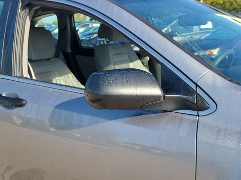 Used 2019 Honda CR-V LX image 8