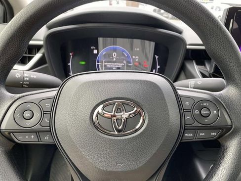 New 2026 Toyota Corolla LE FWD image 10