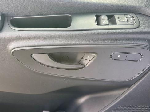 Certified 2025 Mercedes-Benz Sprinter 2500 image 11