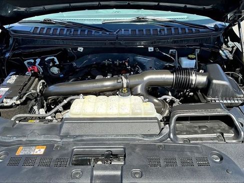 Used 2024 Lincoln Navigator Premiere AWD/4WD image 29
