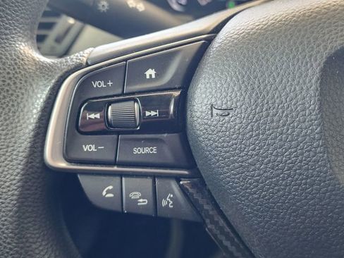 Used 2018 Honda Accord LX image 28