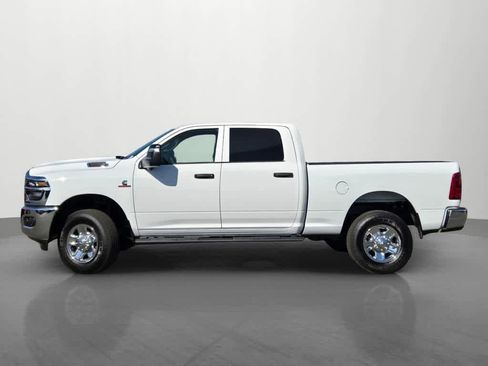 New 2026 RAM 2500 Tradesman AWD/4WD image 3