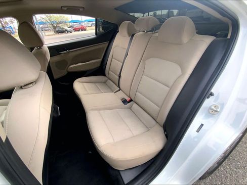 Used 2017 Hyundai Elantra Value Edition w/ Cargo Package image 21