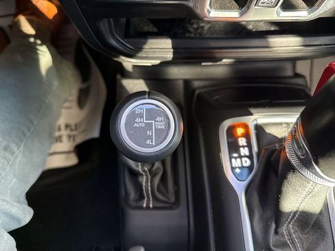 Used 2021 Jeep Gladiator Overland w/ Popular Equipment Package image 18