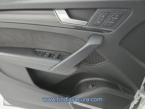Used 2023 Audi SQ5 Premium Plus w/ Premium Plus Package AWD/4WD image 22