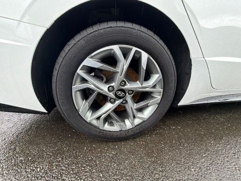 Certified 2023 Hyundai Sonata SEL w/ Cargo Package FWD image 7