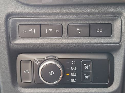 Certified 2024 Ford F150 Raptor image 24