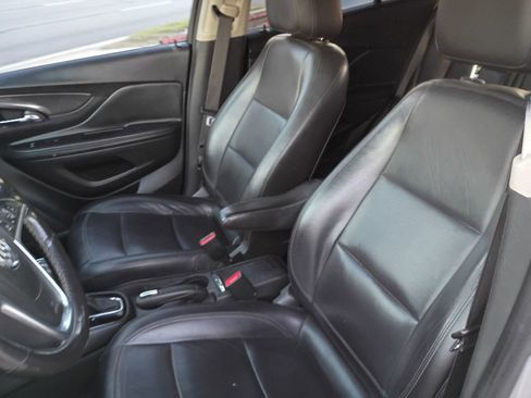 Used 2019 Buick Encore Essence image 29