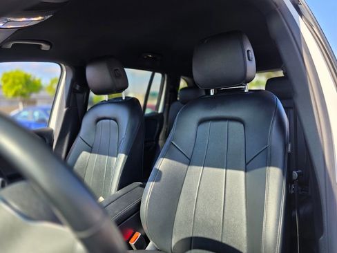 Used 2022 Mercedes-Benz GLB 250 image 15