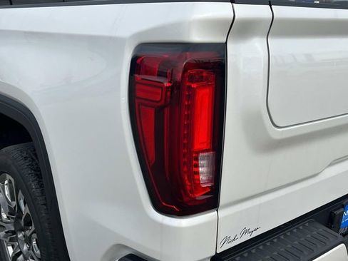 Certified 2025 GMC Sierra 1500 Denali Ultimate image 13