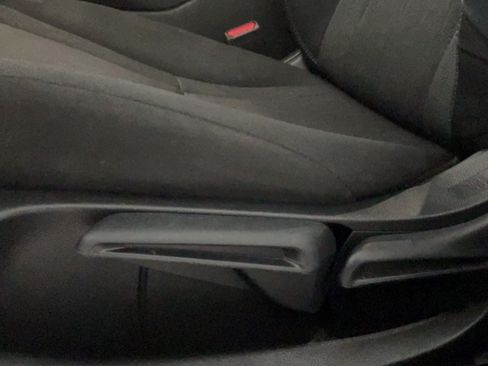 Used 2023 Honda Accord LX image 22
