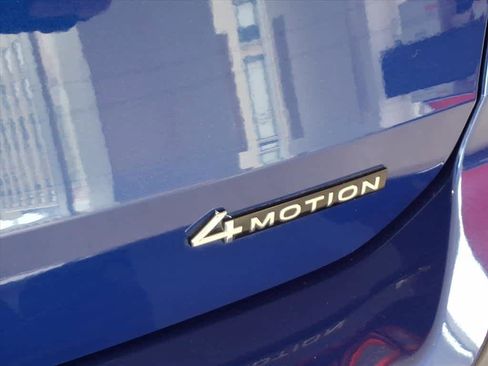 Used 2022 Volkswagen Taos SE image 19