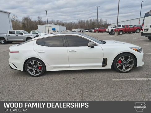 Used 2021 Kia Stinger GT1 image 4