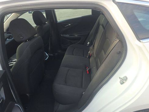 Used 2024 Chevrolet Malibu LT FWD image 14