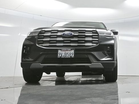 New 2025 Ford Explorer Active w/ Active Comfort Package image 67