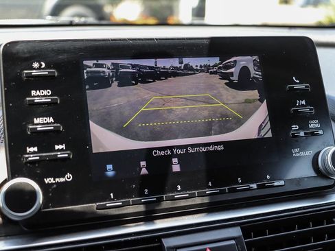 Used 2020 Honda Accord LX image 30