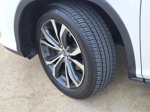 Used 2019 Lexus RX 350 FWD w/ Premium Package image 9
