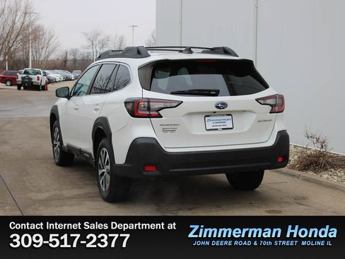 Used 2023 Subaru Outback Premium image 26