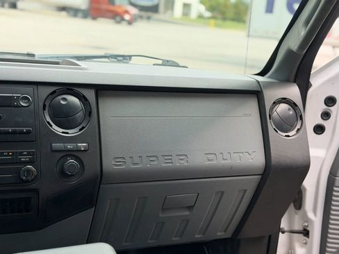 Used 2016 Ford F250 XL w/ Power Equipment Group AWD/4WD image 28