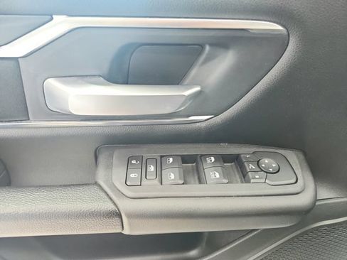 Used 2025 RAM 1500 Big Horn AWD/4WD image 33