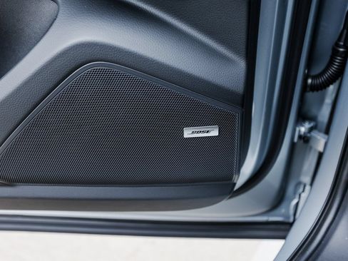Certified 2026 Porsche Cayenne AWD/4WD image 22