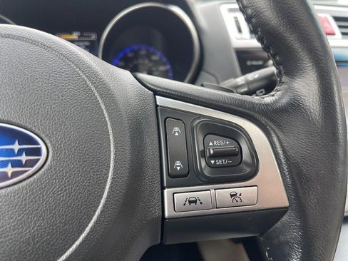 Used 2016 Subaru Outback 2.5i Limited AWD/4WD image 29