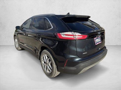 Used 2023 Ford Edge SEL w/ Convenience Package AWD/4WD image 3