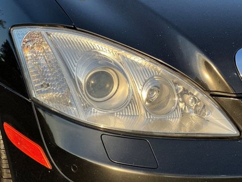 Used 2007 Mercedes-Benz S 550 image 10