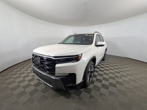 New 2026 Honda Pilot Touring image 29
