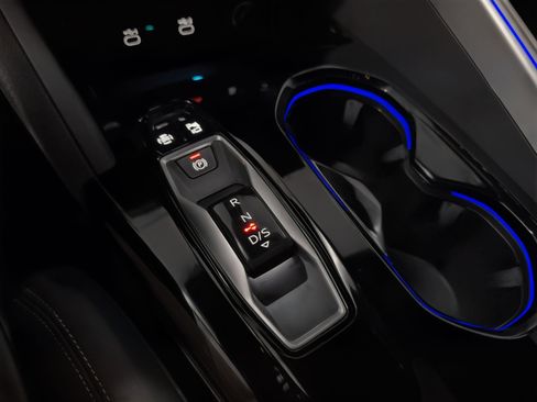 New 2025 Audi SQ5 Prestige image 25