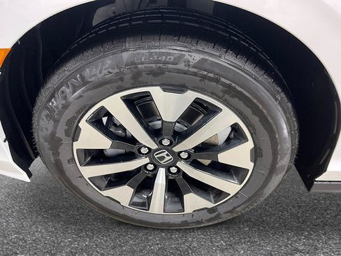 New 2026 Honda Odyssey EX-L image 11