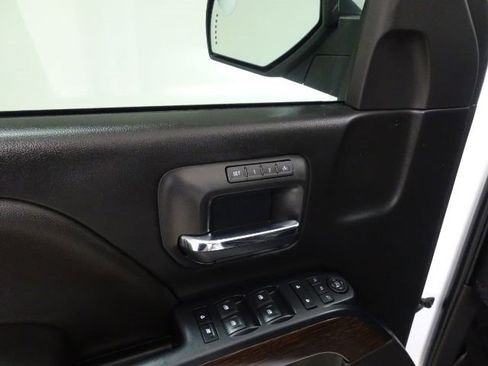 Used 2017 GMC Sierra 1500 Denali w/ Denali Ultimate Package image 28