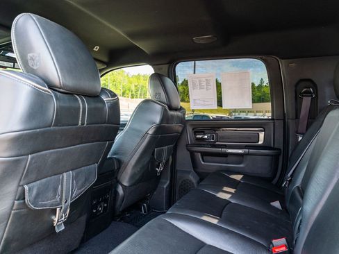 Used 2018 RAM 2500 Limited AWD/4WD image 25