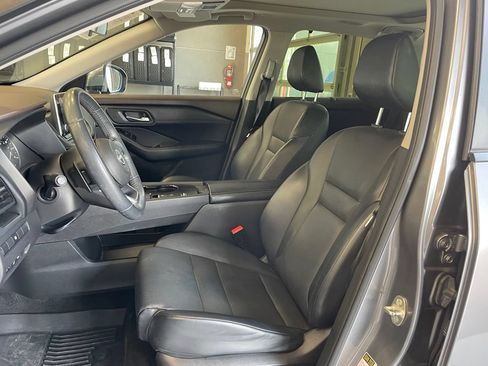Certified 2023 Nissan Rogue SV w/ SV Premium B Package FWD image 10