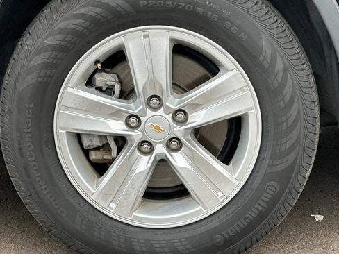 Used 2020 Chevrolet Trax LS w/ Tint and Cruise Package image 25