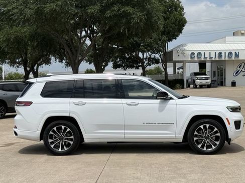 Used 2022 Jeep Grand Cherokee L Overland AWD/4WD image 4