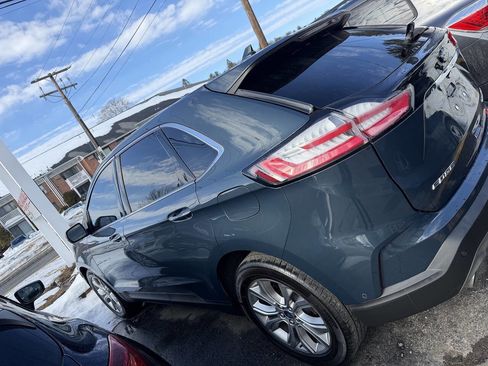 Used 2019 Ford Edge Titanium w/ Equipment Group 301A image 12