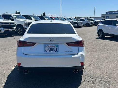Used 2016 Lexus IS 200t RWD image 4
