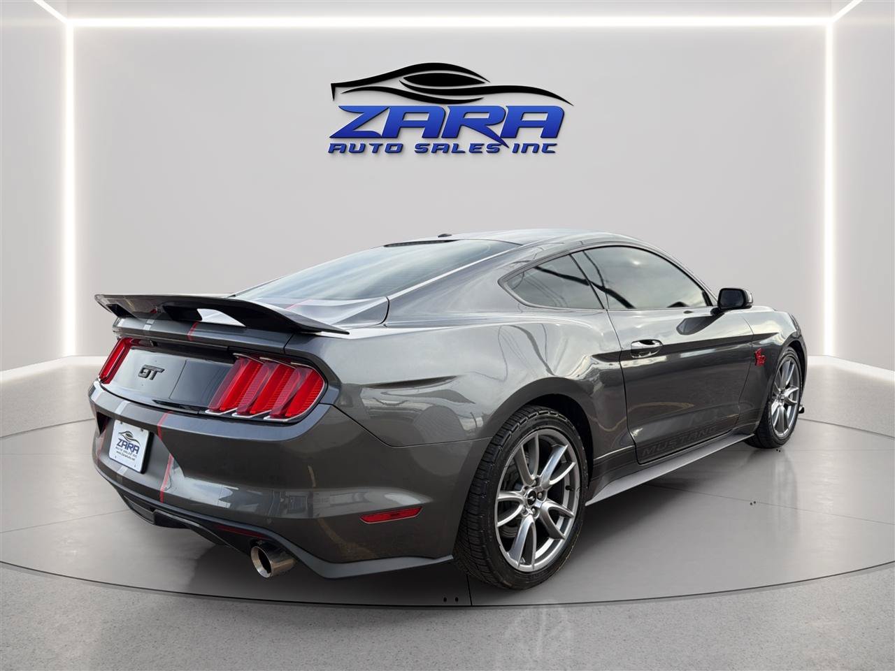 Used 2015 Ford Mustang GT Premium w/ Equipment Group 401A RWD image 7