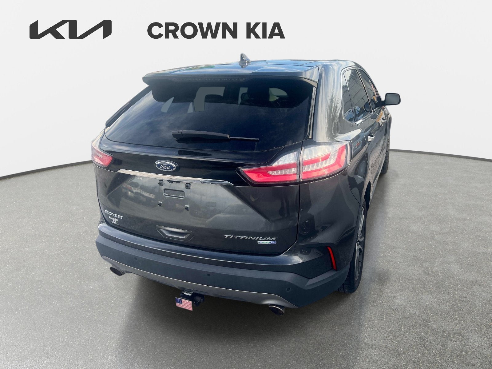 Used 2019 Ford Edge Titanium w/ Equipment Group 301A AWD/4WD image 10