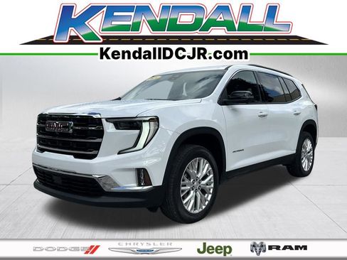 Used 2024 GMC Acadia Elevation AWD/4WD image 1