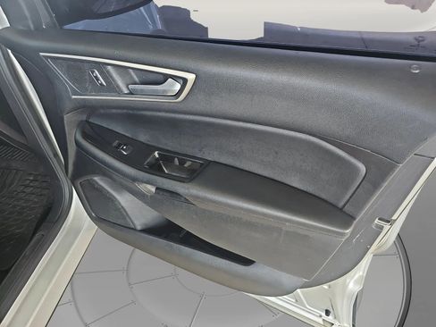 Used 2017 Ford Edge SEL w/ Equipment Group 201A image 17