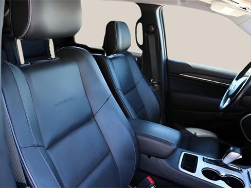 Used 2021 Jeep Grand Cherokee Summit w/ Platinum Series Group image 20