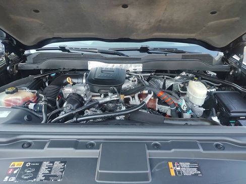 Used 2015 Chevrolet Silverado 2500 High Country w/ Duramax Plus Package image 17